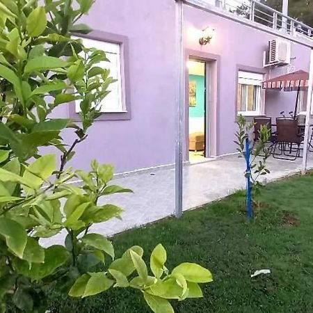 Guesthouse Aggelos Porto Germeno Exteriör bild