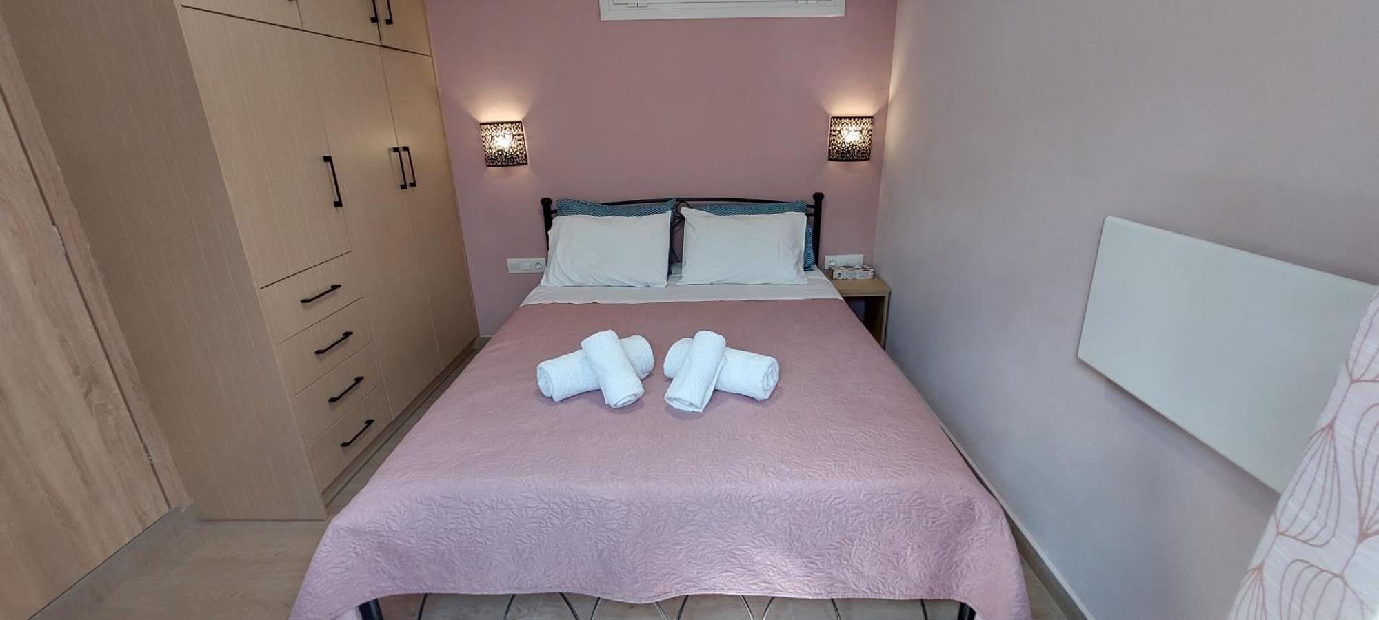 Guesthouse Aggelos Porto Germeno Exteriör bild